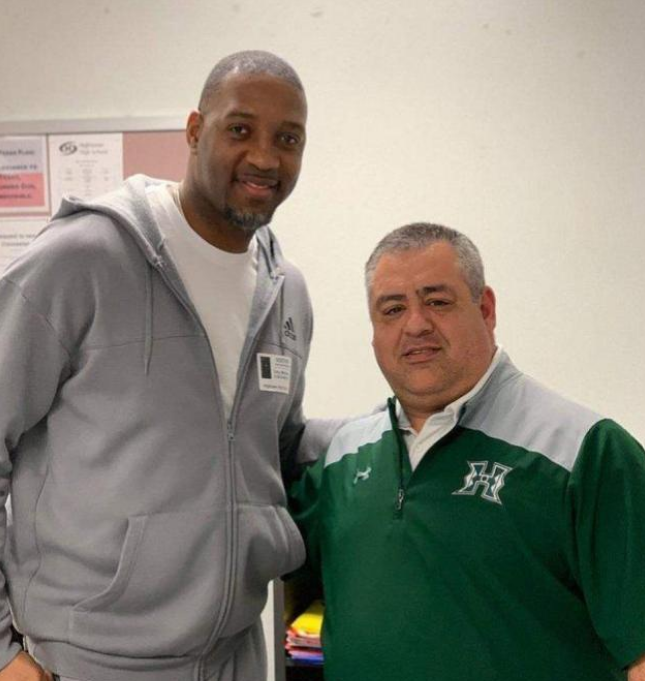 更是一场智 更是一场智