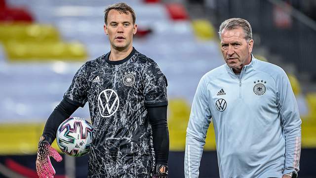 运动员背后 运动员背后