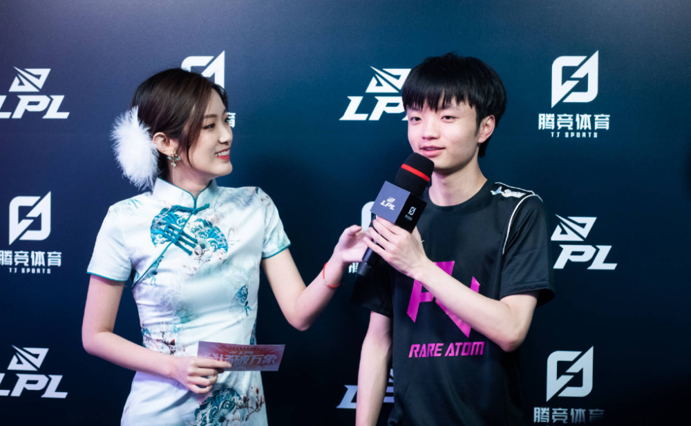 球员之间的 球员之间的