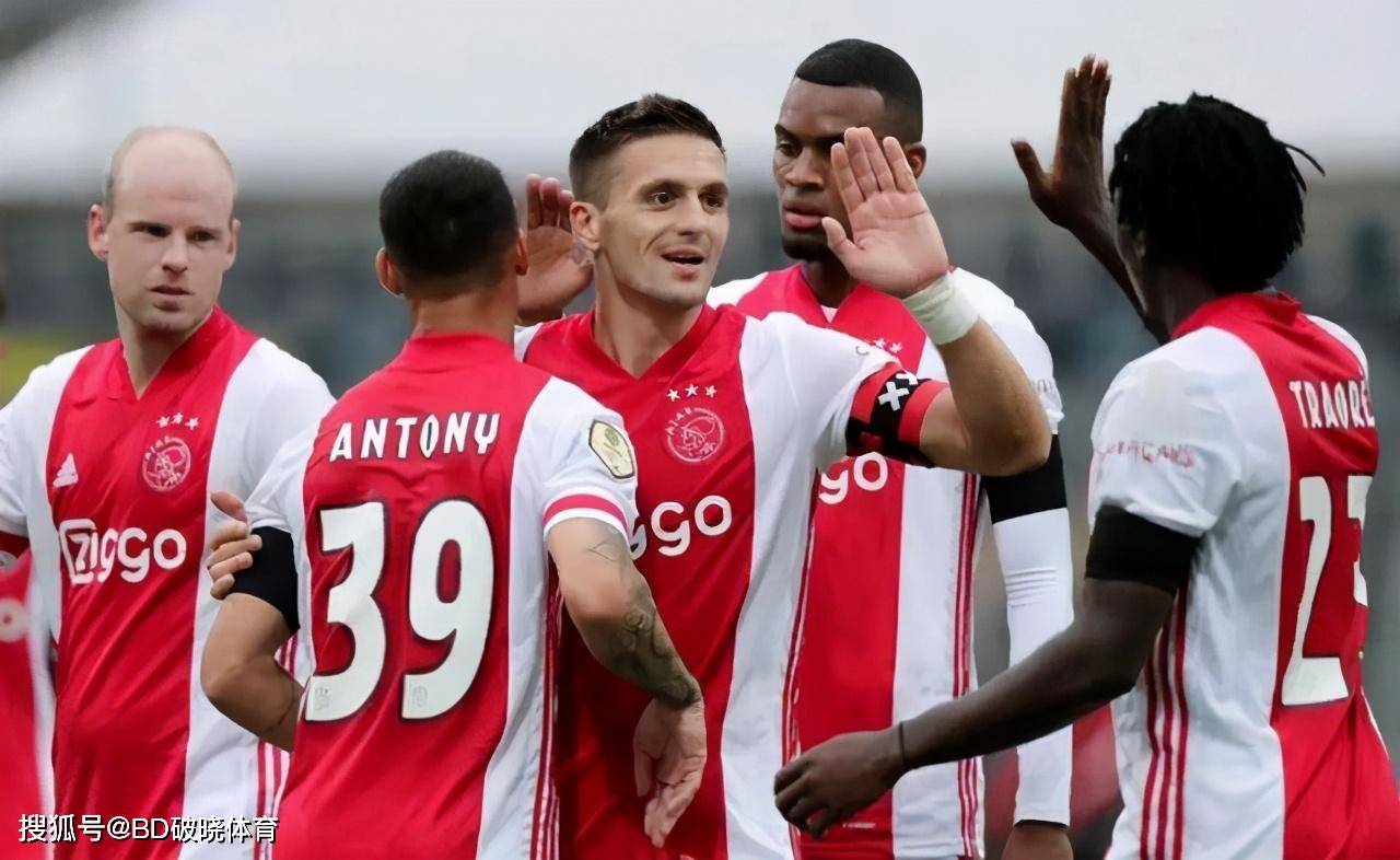 队希望的蜕 队希望的蜕