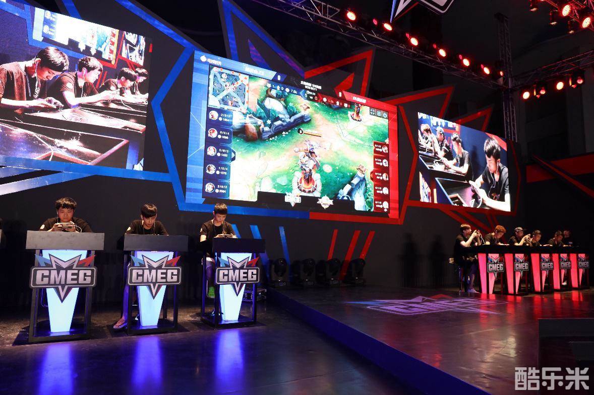 先手开团 先手开团